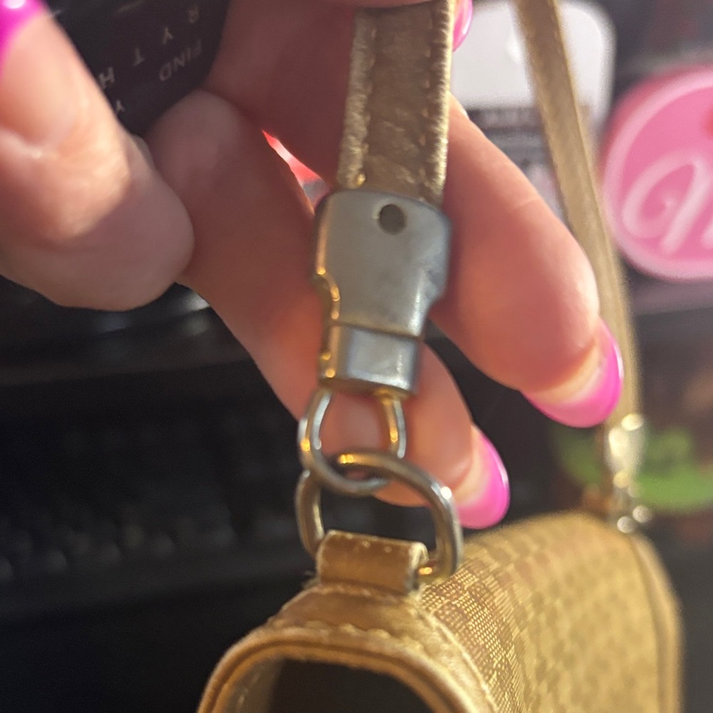 Celine vintage Tan Patterned Shoulder Bag - Picture 8 of 17